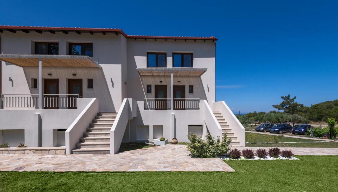 Dionysus Apartments & Suites Ierissós Zewnętrze zdjęcie