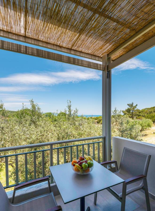 Dionysus Apartments & Suites Ierissós Zewnętrze zdjęcie