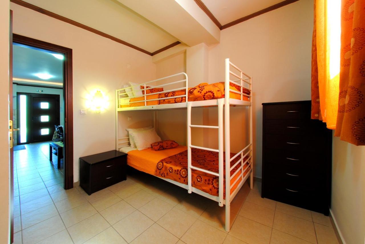 Dionysus Apartments & Suites Ierissós Pokój zdjęcie