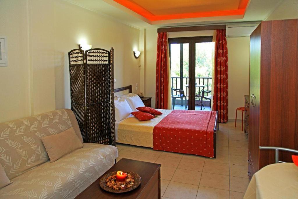 Dionysus Apartments & Suites Ierissós Zewnętrze zdjęcie